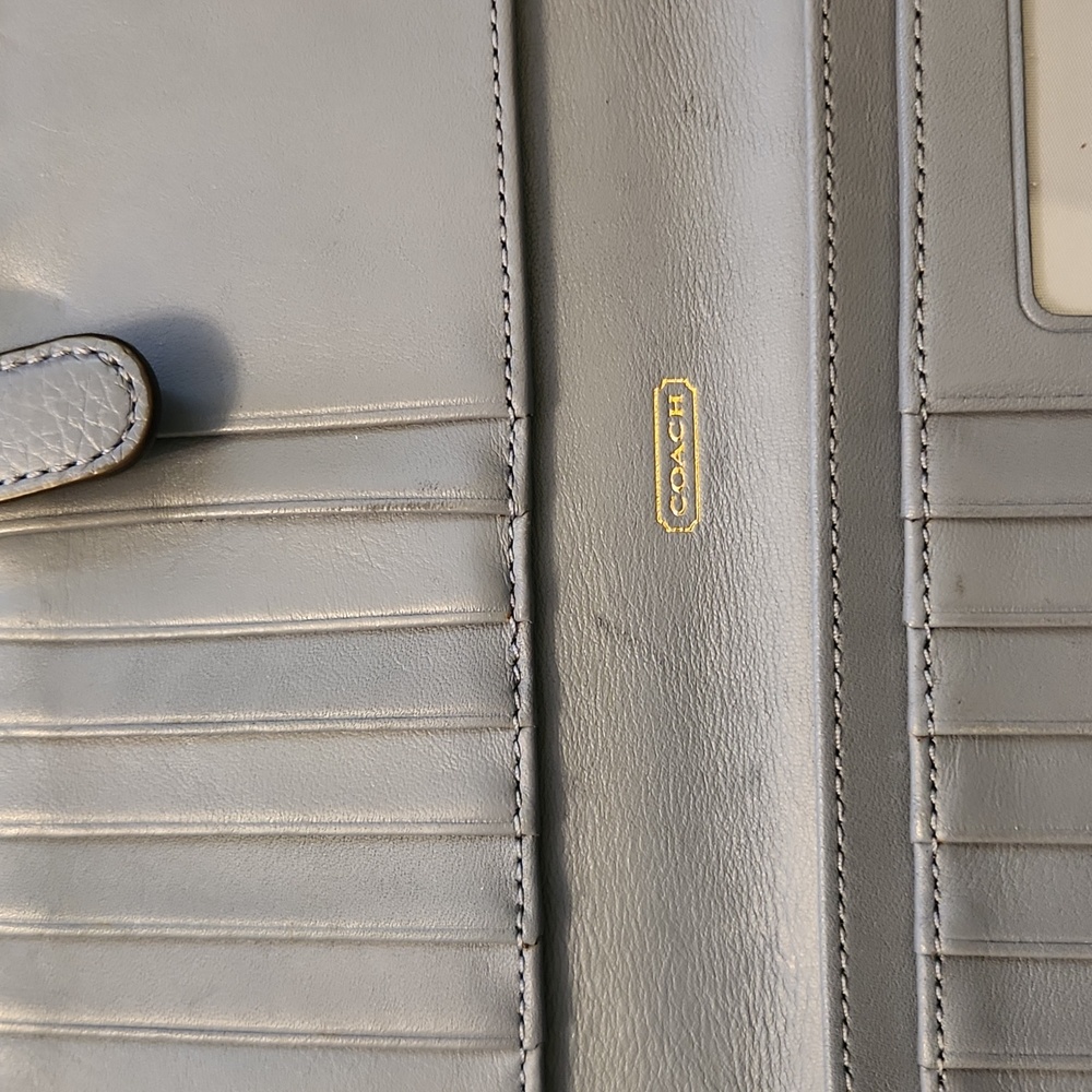 Coach Leather Wallet - Picture 11 of 14